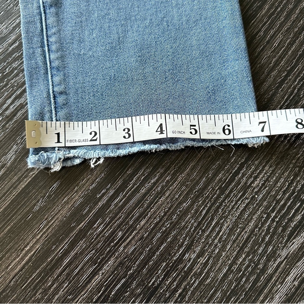 Good American Good Legs Straight High Rise Jeans in Distressed Blue, Size 4/27 - Picture 7 of 16